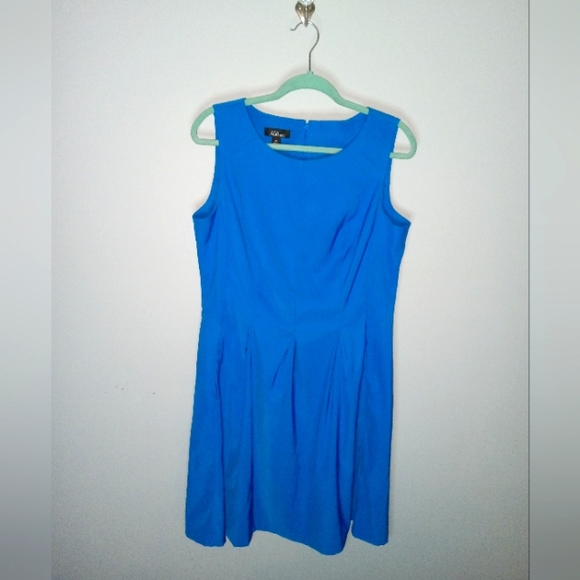 AGB Dresses & Skirts - AGB Dress size 16